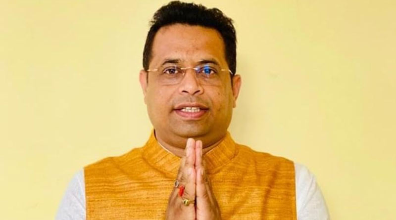 Saumitra Khan